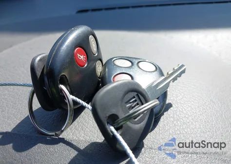 2003 Saturn Vue V6 из США, поврежденный, VIN 5GZCZ53BX3S871363